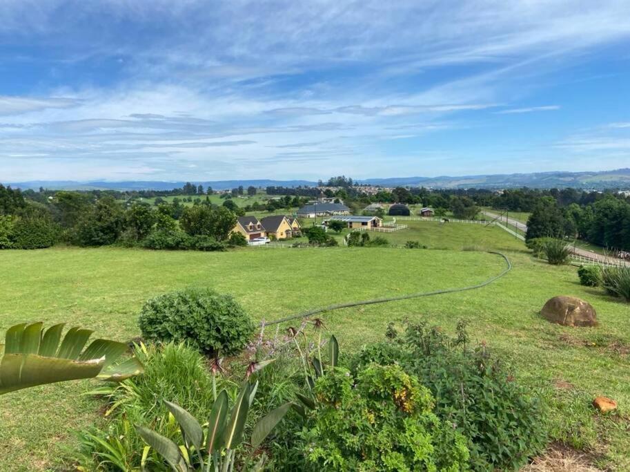Upmarket Off Grid Cottage On Organic Farm In Secure Estate ホウィック エクステリア 写真