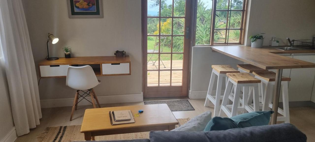 Upmarket Off Grid Cottage On Organic Farm In Secure Estate ホウィック エクステリア 写真