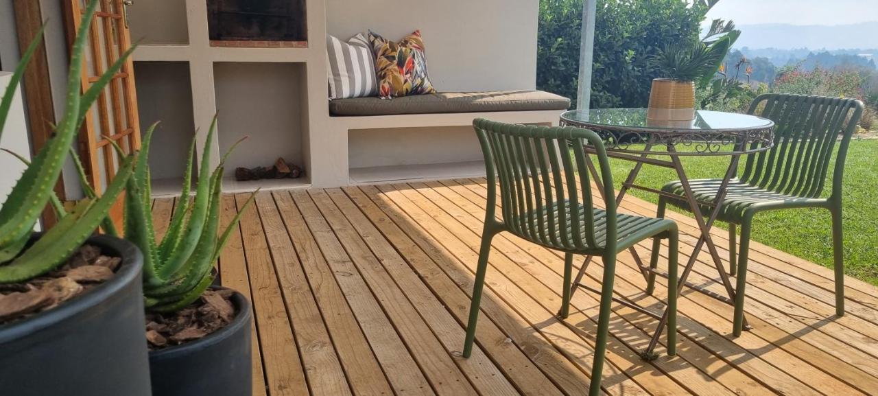 Upmarket Off Grid Cottage On Organic Farm In Secure Estate ホウィック エクステリア 写真